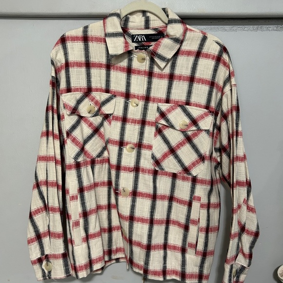 Zara plaid button up - Picture 2 of 6
